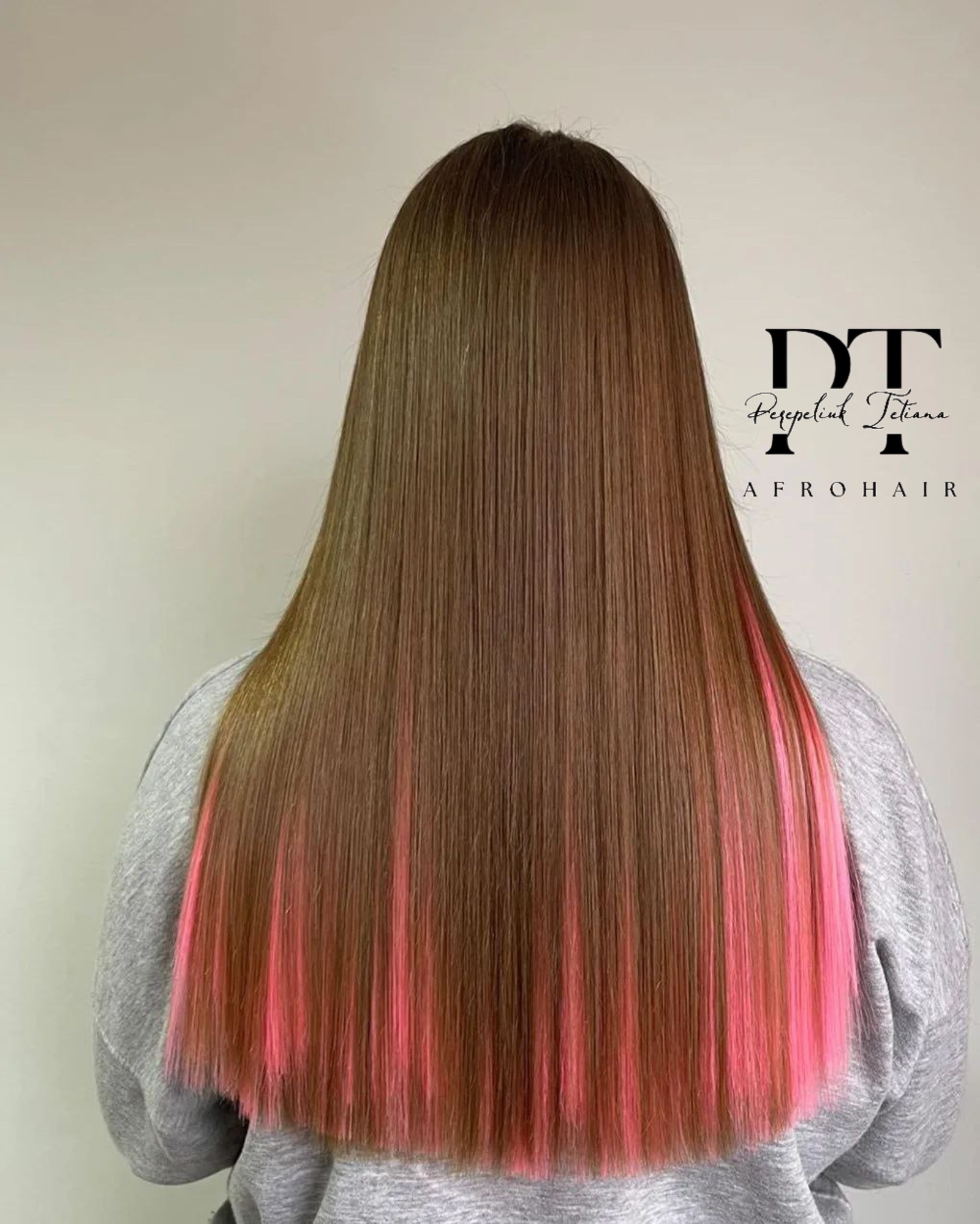 Kolorowe pasma włosów